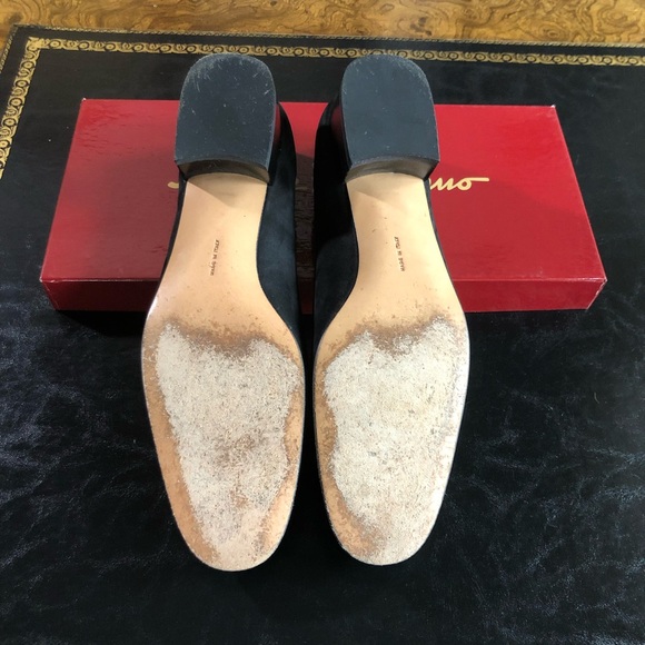 Salvatore Ferragamo FARFALLA NERO NABUCK Size 7 1/2 AA - Picture 12 of 15